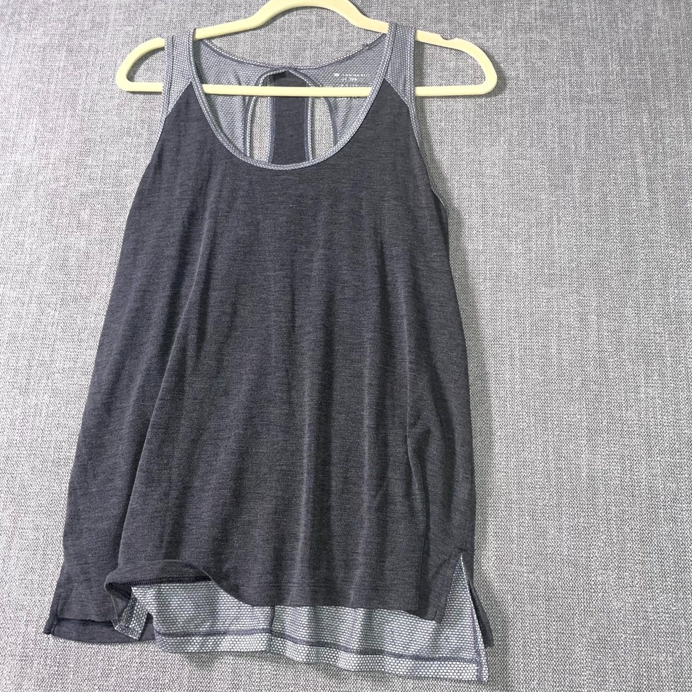 Tek Gear Dry Tek Tank Top Womens Medium Gray Racerback Performance Athletic